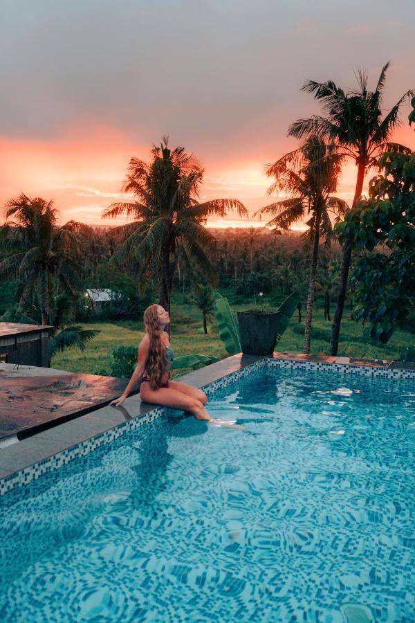 Lexias Hostel And Workspace - Siargao Catangnan エクステリア 写真