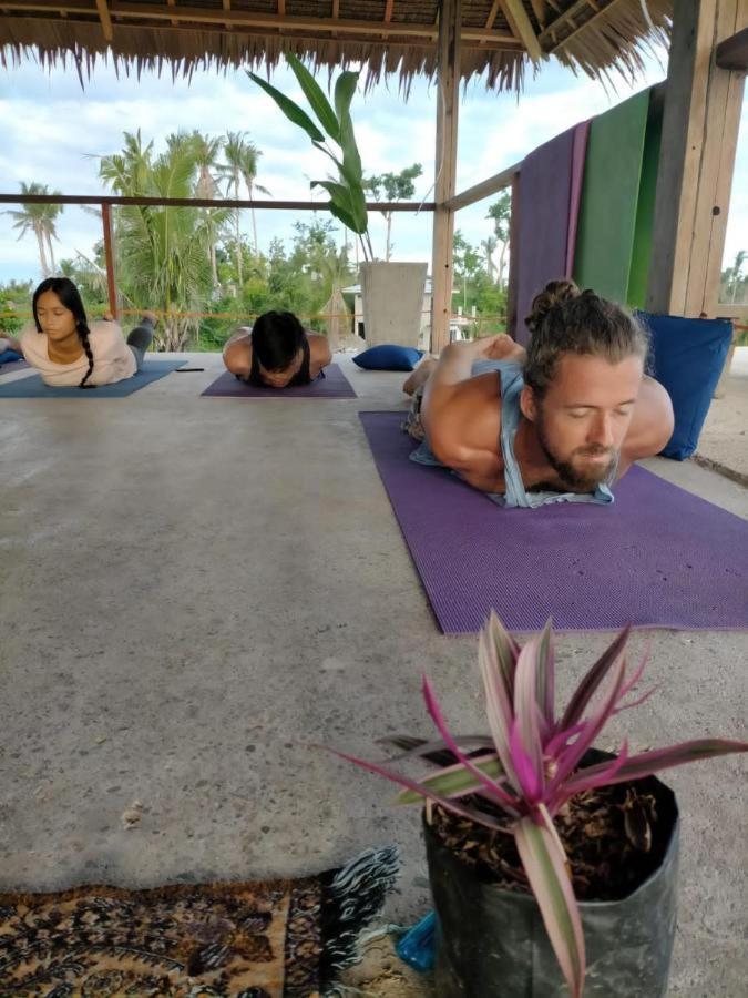 Lexias Hostel And Workspace - Siargao Catangnan エクステリア 写真